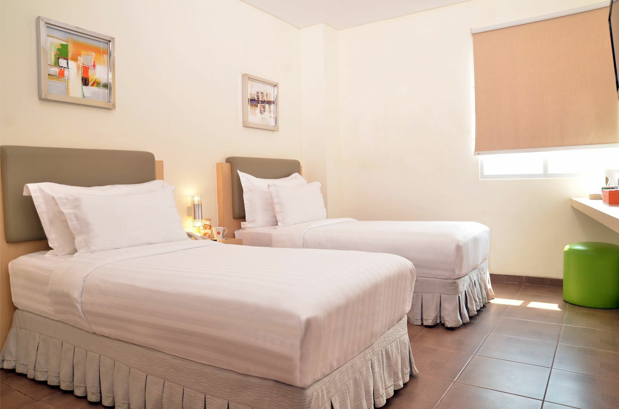 D'Primahotel Itc Mangga Dua Джакарта Екстериор снимка